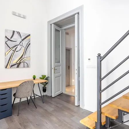Superior -modern 3br Apartment *